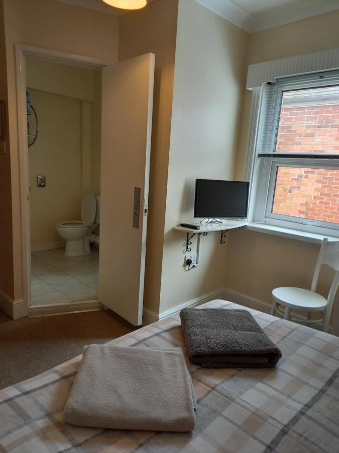 Crofton Guest House Weymouth Kültér fotó