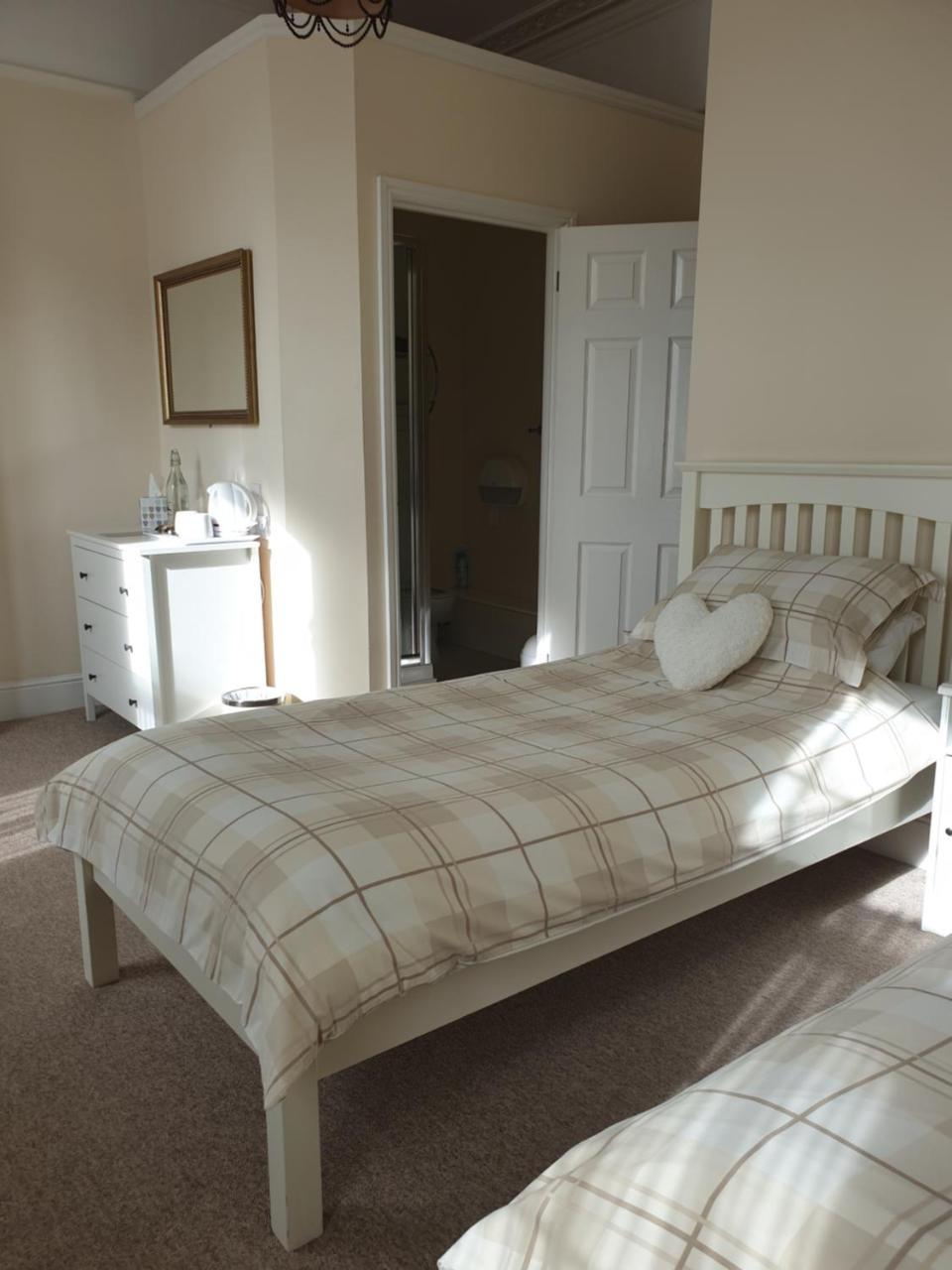 Crofton Guest House Weymouth Kültér fotó